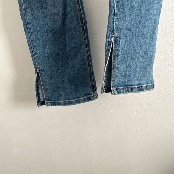 Fashion Nova Jeans Womens 13 Straight Denim Pants Ladies Distressed Blue Stretch - Picture 4 of 4